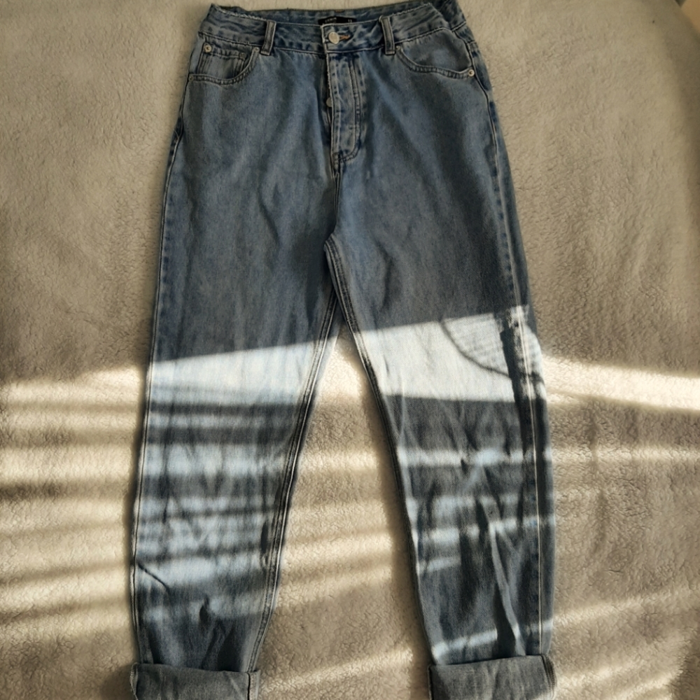 High waisted button up Mum jeans - Picture 2 of 5